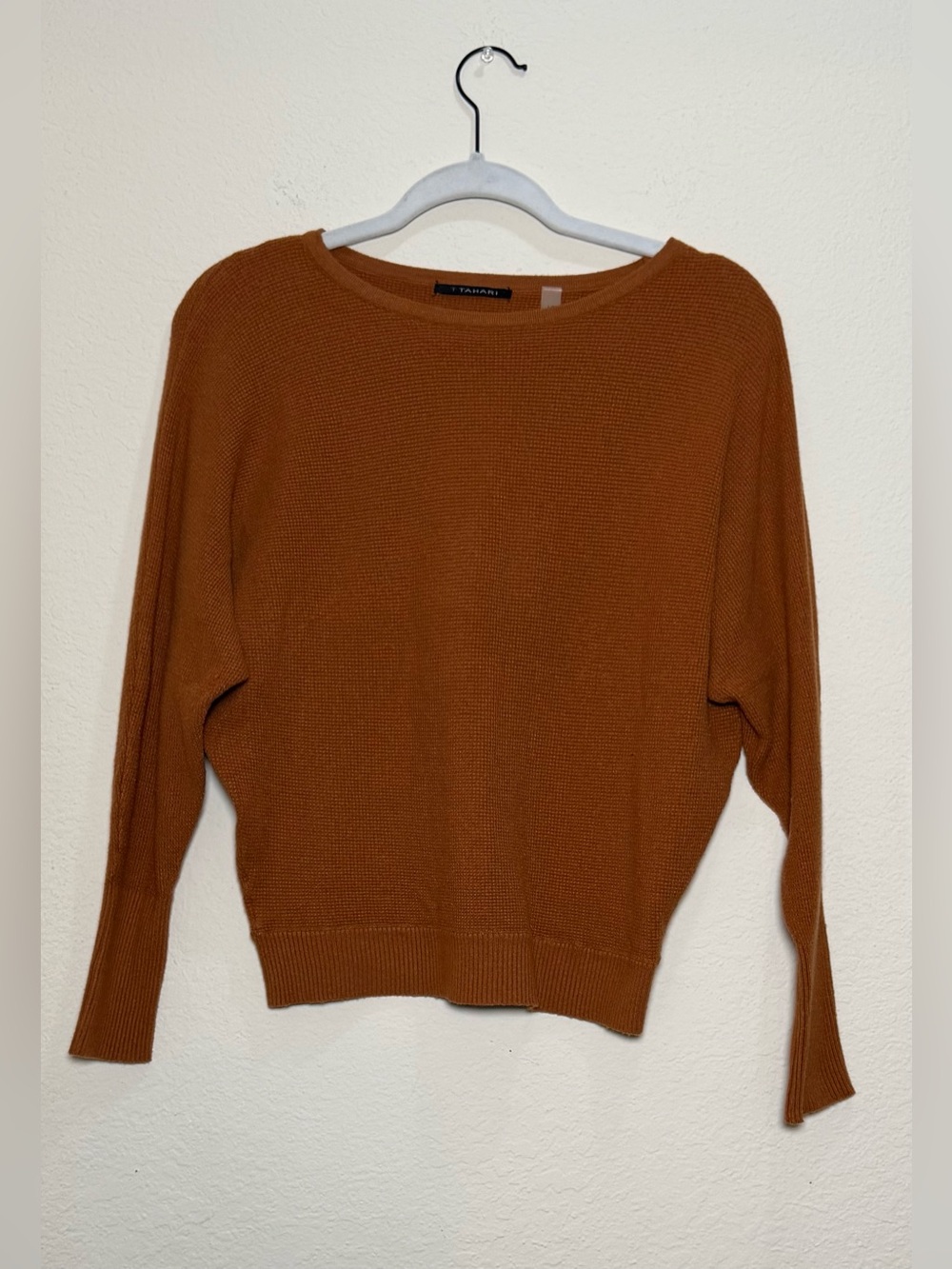 Tahari Rust Knit Sweater Large Lightweight Fall Pullover